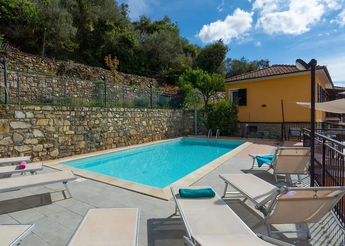 Casa de Férias Ca' Di Nonni - Ptb154 By Interhome Pietrabruna